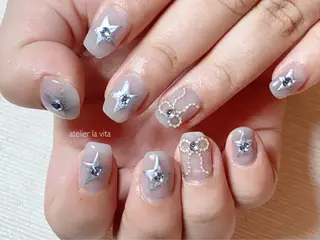 ネイル atelier la vita所属・lavita. mimuraのネイルデザイン