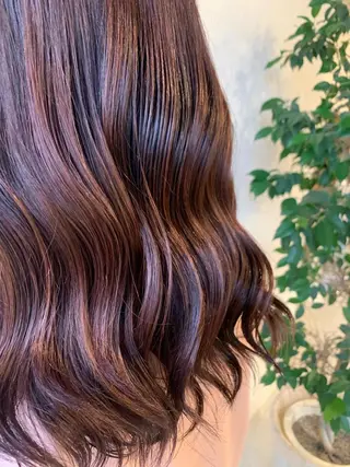 ロング カラー hair  bh.maara所属・bh.maara デザイン／ハイトーンのヘアスタイル