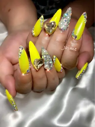 ロング ネイル Jaime Yuiのネイルデザイン