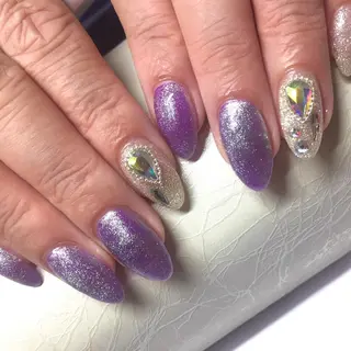 ネイル ガールネイルサロン所属・ガール ネイルサロンのネイルデザイン