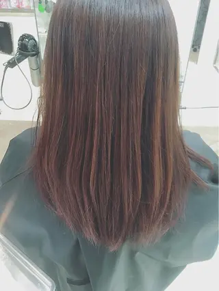 セミロング カラー 斎藤 みくのヘアスタイル