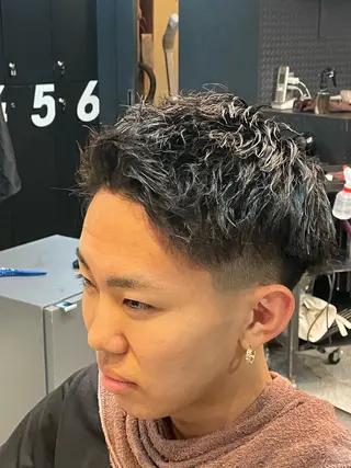ショート パーマ FRANK'S BARBER日比谷店所属・金谷 一平のヘアスタイル