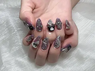 ネイル &ME ネイルサロンのネイルデザイン