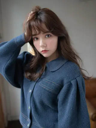 ロング カラー くろだ ちはるのヘアスタイル