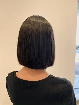 ショート パーマ 顔周りレイヤー／ 似合わせ／古津遼平のヘアスタイル