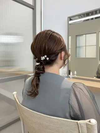 セミロング 金山 友香🕊のヘアスタイル