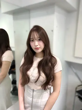 ロング カラー ATRA所属・ワンホン級艶髪 🤍𝑀𝐼𝐻𝑂のヘアスタイル