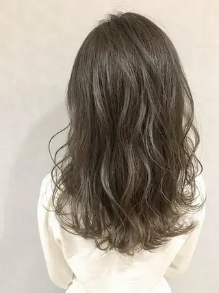 セミロング カラー ヘアアレンジ nubes所属・🌟高田 聖菜🌟のヘアスタイル