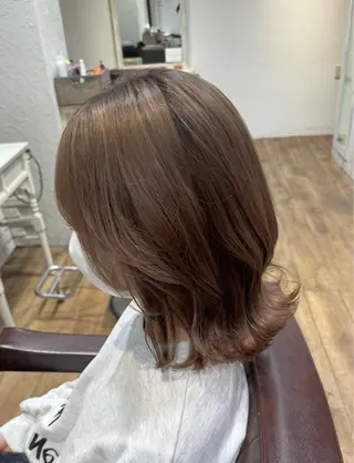 カラー aGland梅田本店所属・みき ななみのヘアスタイル
