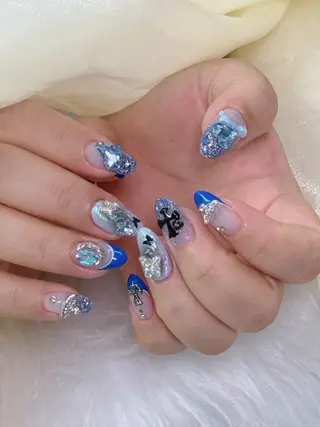 ネイル グロー ネイルのネイルデザイン