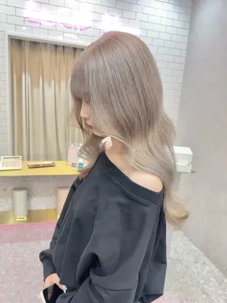 セミロング カラー ヘアアレンジ yuuto🌈 冬の透け感カラーのヘアスタイル