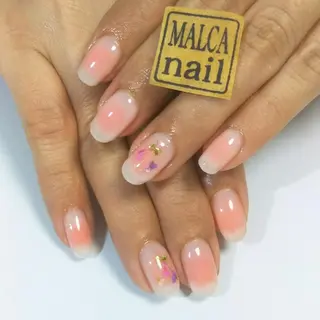 セミロング ヘアアレンジ パーマ ネイル キッズ マツエク・マツパ MALCAnail(マルカネイル)所属・荒木 莉奈のネイルデザイン