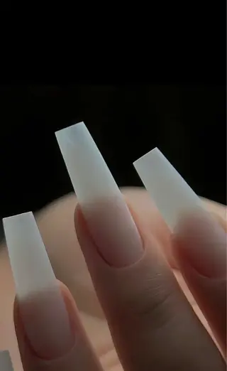 ネイル H1 Nail Salon ケンのネイルデザイン