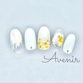 ネイル Avenir 表参道 nail＆eye予約のネイルデザイン