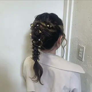 ヘアアレンジ 縮毛矯正ヘアアレンジ 🌸三輪知優🌸のヘアスタイル