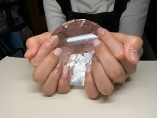 ネイル Rainbow Moonのネイルデザイン