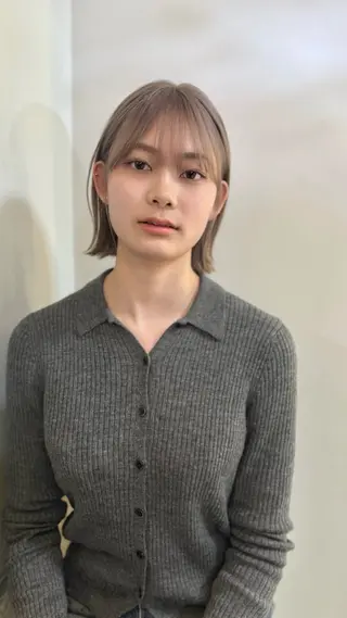 ショート カラー d'Or riz所属・長谷川 絵美のヘアスタイル