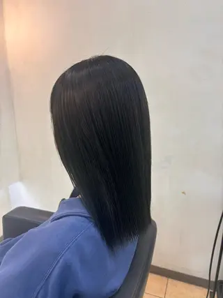 ミディアム 🐥長木 ゆかり🐥のヘアスタイル