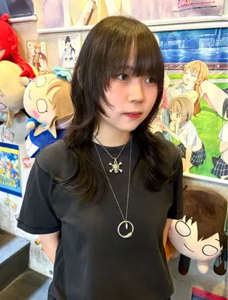 ロング ガーリーヘア／ レイヤー／侑茉のヘアスタイル