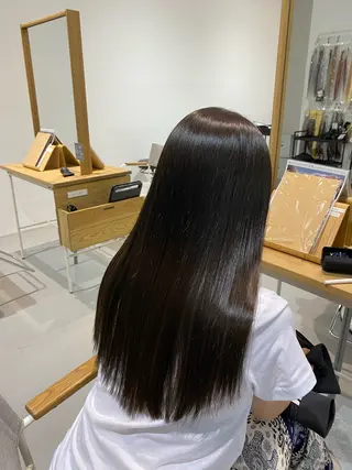 セミロング カラー yate'/ Wカラー/小出捷也のヘアスタイル