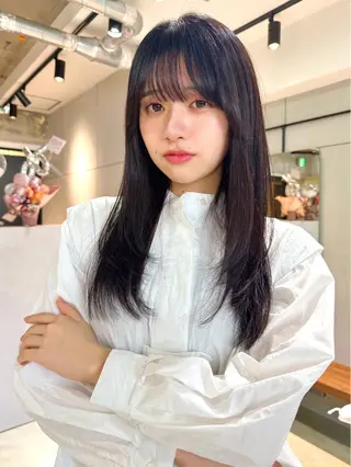 ロング カラー パーマ 🫧小顔×似合わせ× 透明感カラー🫧のヘアスタイル