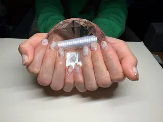 ネイル Rainbow Moonのネイルデザイン