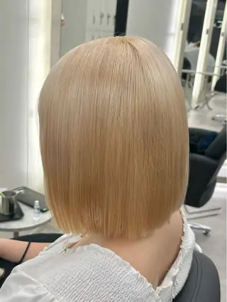 ミディアム カラー Ardore大阪難波 カットカラーモデルのヘアスタイル