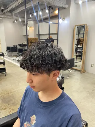 パーマ メンズ 新宿/韓国ヘア/ 髪質改善ストレートのヘアスタイル