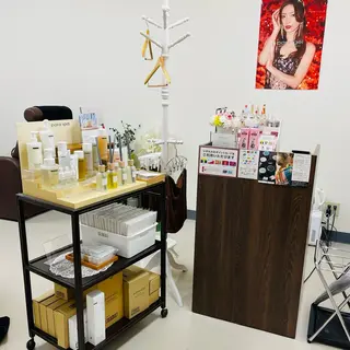 パラジェル専門店　認定サロンMILK USAGI三宮店所属・石堂 香のネイルデザイン