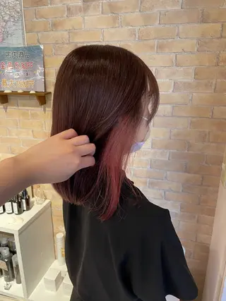 カラー 西野 衣織のヘアスタイル