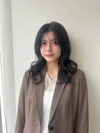 セミロング 大谷美佳/レイヤー カット/ツヤ髪のヘアスタイル