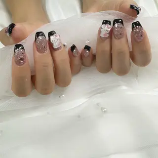 ネイル 東 千夏のネイルデザイン