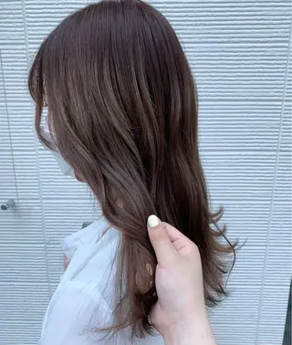 セミロング 🎀FERIA梅田 出村谷　沙保🎀のヘアスタイル