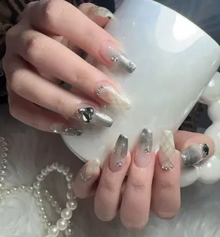 ネイル ＆ME ネイルサロンのネイルデザイン