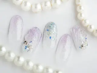 ネイル Tiary Nail Fのネイルデザイン