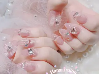 ミディアム Hanaai Salon新宿店のネイルデザイン