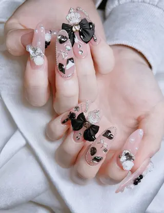 ネイル コウ ヨウのネイルデザイン