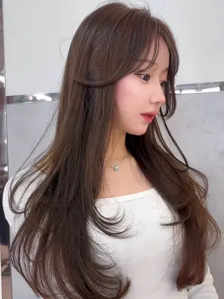 ロング カラー 【美髪矯正】 吉村　清志のヘアスタイル