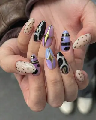 ネイル Jinie 1688のネイルデザイン