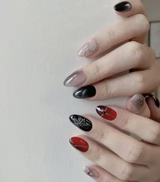 ネイル Queens ゲンのネイルデザイン