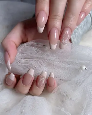 ネイル ToliyDeliy akemiのネイルデザイン