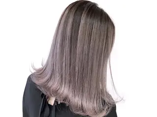 ロング カラー ヘアアレンジ 🫧艶カラー/ ハイトーン✨/矢澤のヘアスタイル