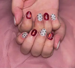 ネイル 𝐁𝐞𝐥𝐥 𝐦𝐞のネイルデザイン