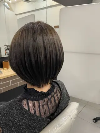 ショート カラー xepu所属・新岡 萌乃のヘアスタイル