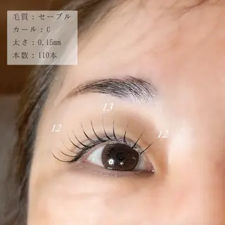 マツエク・マツパ Eyelash & Nail salon Rabbit+所属・kinu Rabbit+のマツエク・マツパデザイン