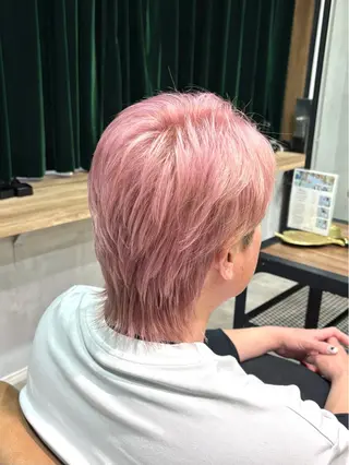 ショート カラー 中川 もえか【明石】のヘアスタイル