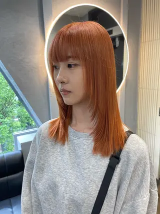 ミディアム カラー TATSUブリーチ/ ミルクティーベージュのヘアスタイル