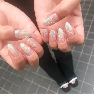 ネイル 河野 弥月のネイルデザイン