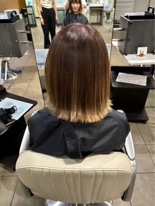 ミディアム 茶谷 沙穂のヘアスタイル