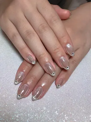 ネイル Flowerネイルサロン所属・. yukiのネイルデザイン